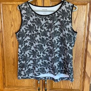 White Stag tank top size XL 🔥🔥